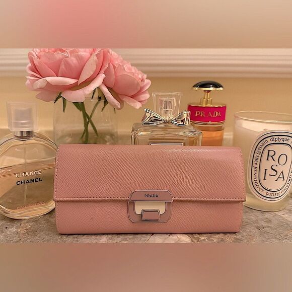 Prada Saffiano Leather Blush Pink Women's Continental Wallet with COA - Picture 2 of 16